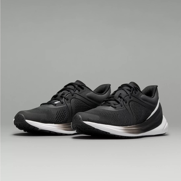 Lululemon Blissfeel Women's Running Sneakers Black Size 8 - Picture 1 of 5